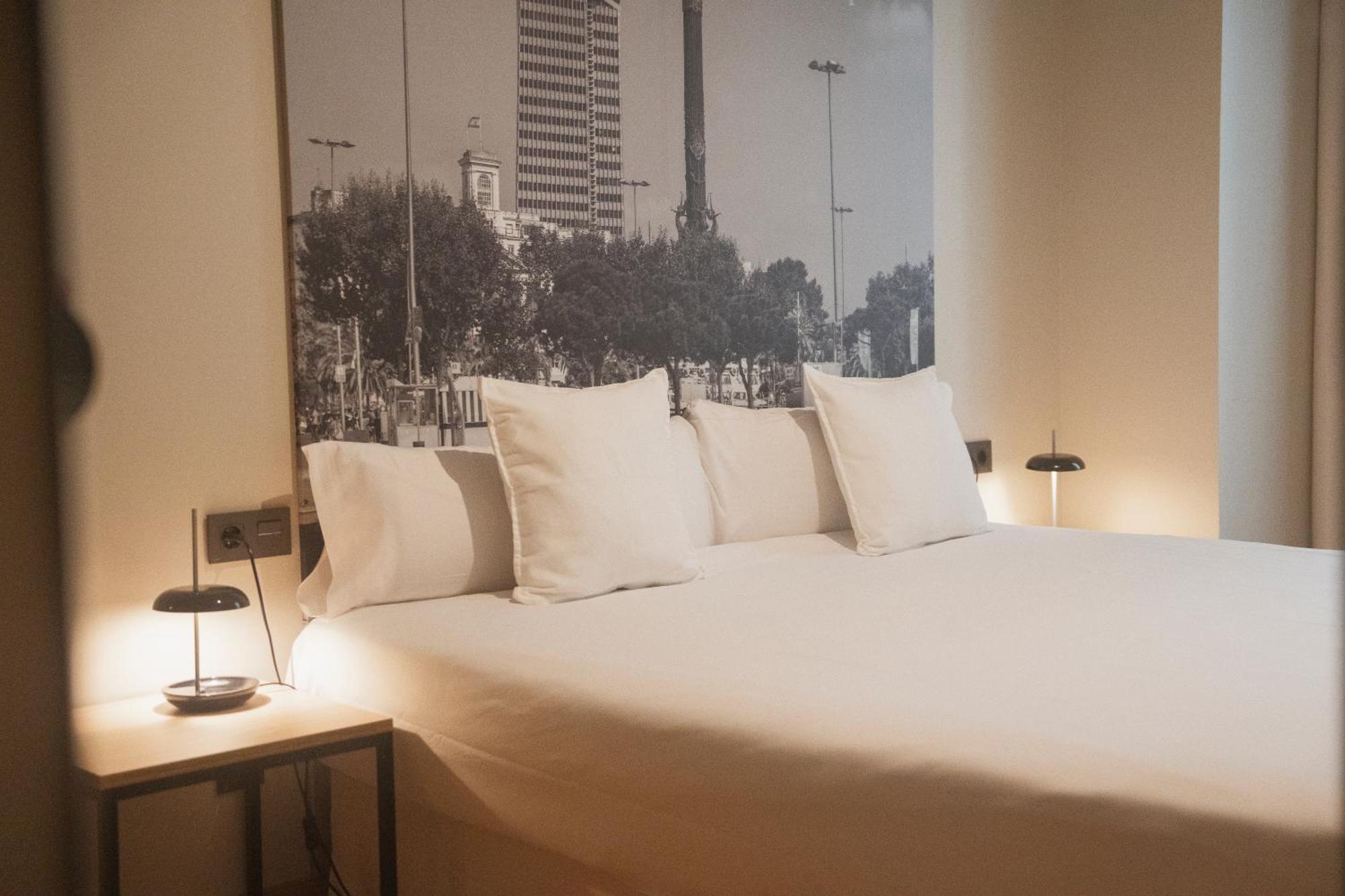 Apartments Hotel Sant Pau Barcelona Bagian luar foto
