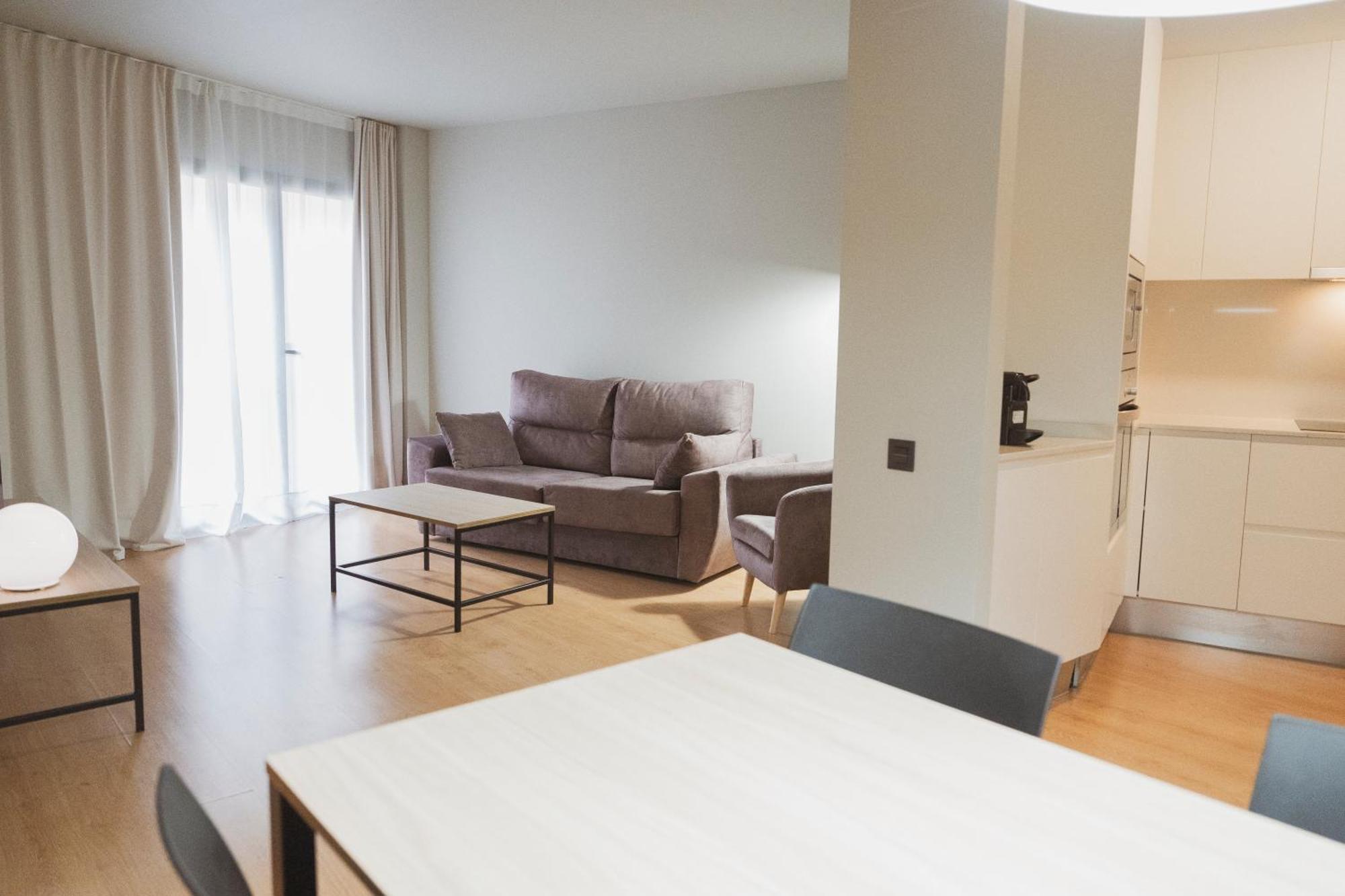 Apartments Hotel Sant Pau Barcelona Bagian luar foto